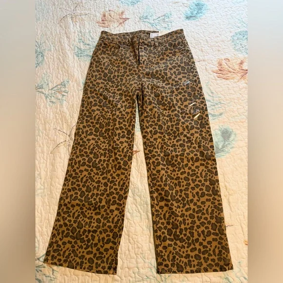 American Eagle Outfitters Leopard Print Ankle Jeans - Picture 4 of 4